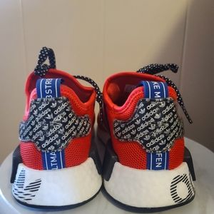 ADIDAS NMD YOUTH SIZE 5.5